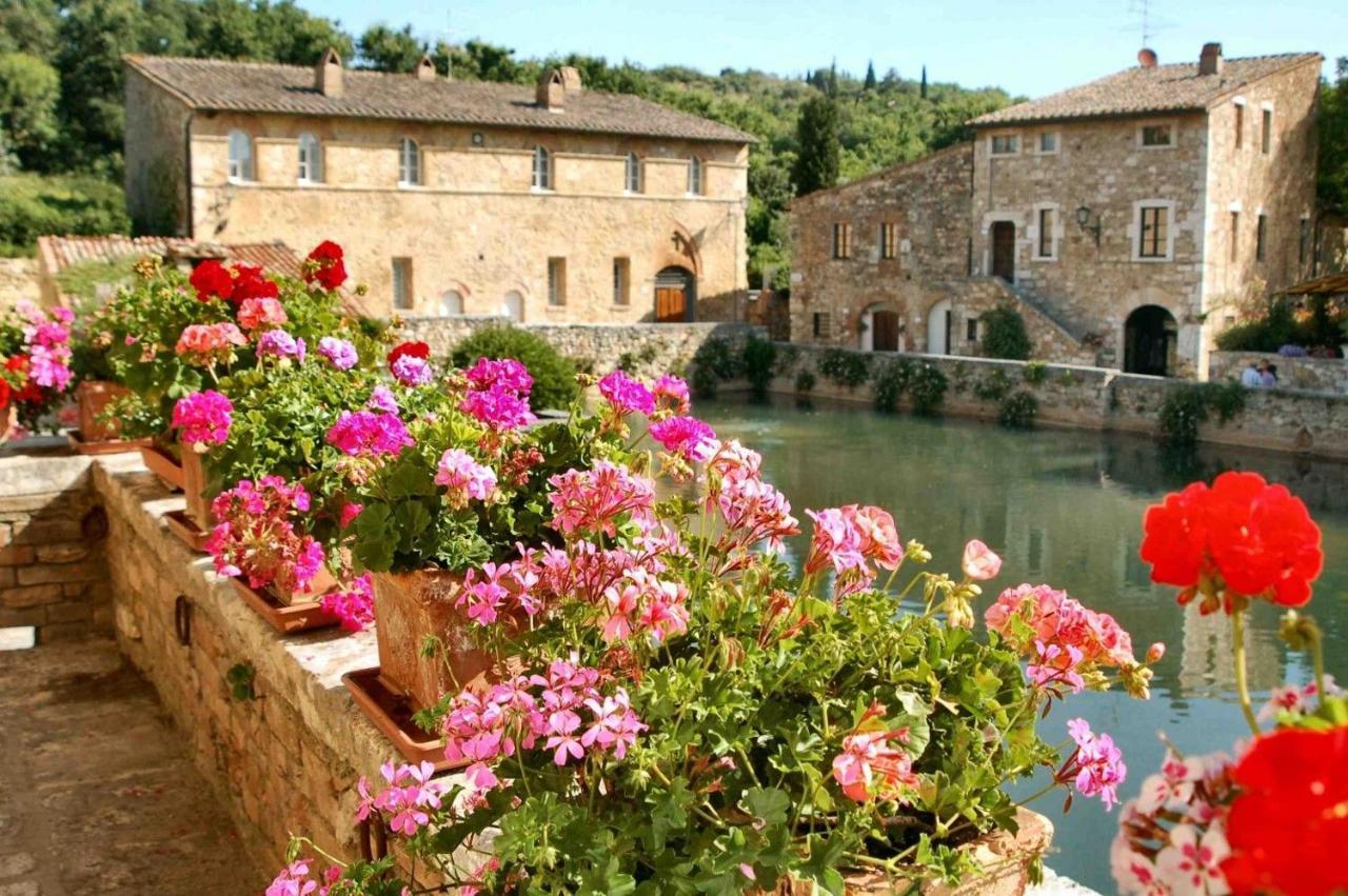 Апартаменти Finestra Sulla Val D'Orcia Сан-Куїрико-д'Орча Екстер'єр фото